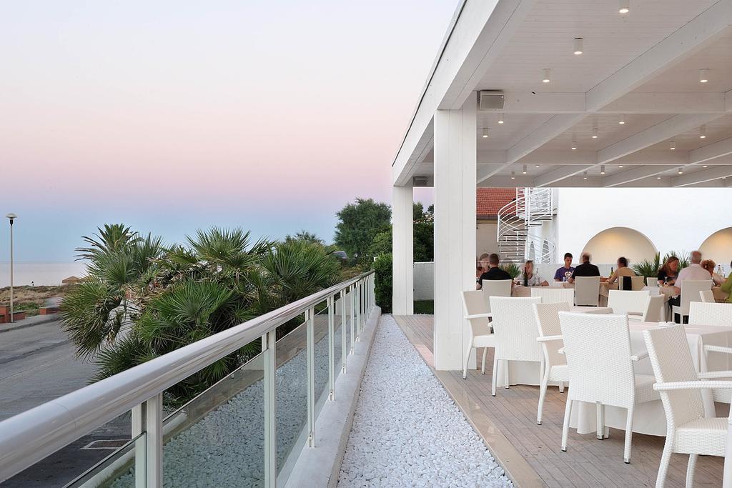 Hotel Sporting Casalbordino Esterno foto
